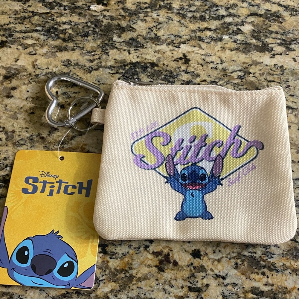 Disney Cream zippered canvas Stitch Pouch w Heart bag charm Keychain abt 5x4 NWT